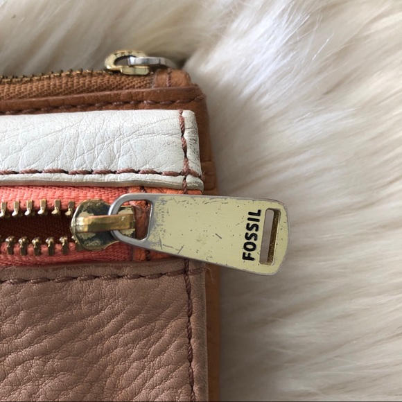 Fossil multi stripe pebble leather wallet - Picture 8 of 12
